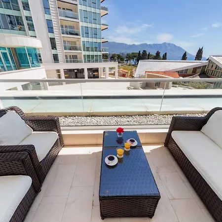 Apartment Luxury Artiani