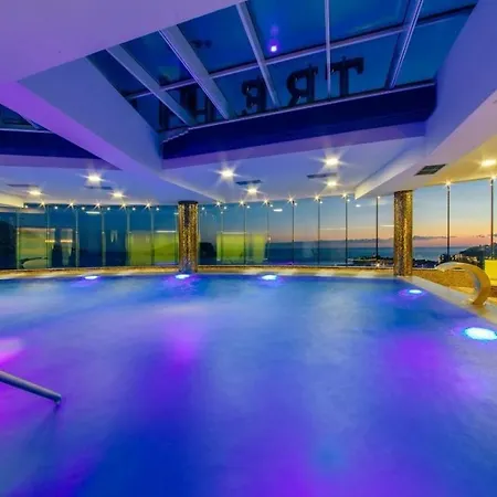 شقة Luxury Artiani